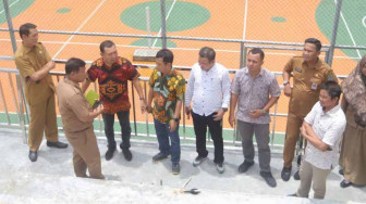 Komisi III DPRD Tanjab Barat Tinjau Progres Pembangunan Sport Center