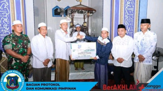 Sekda Tanjab Barat Laksanakan Kunjungan Safari Ramadan ke Masjid At-Taqwa Desa Tanjung Benanak