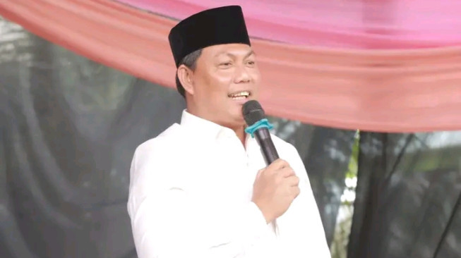 Wakil Bupati Tanjab Barat Hadiri Peringatan Isra Mikraj di Ponpes Nurul Huda Desa Mandala Jaya