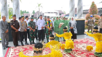 Wakil Bupati Tanjab Barat Bersama Unsur Forkopimda Sambut Kunker Pangdam II/Sriwijaya